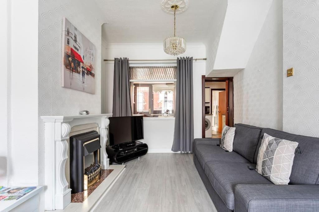 Central Belfast Town House ภายนอก รูปภาพ